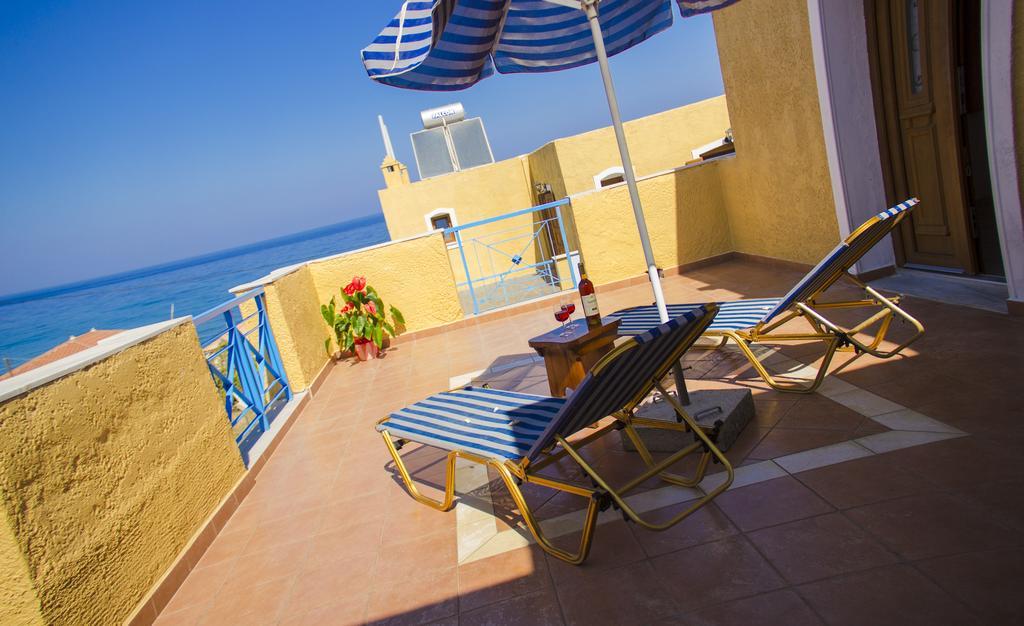Hesperia Hotel Карловаси Экстерьер фото