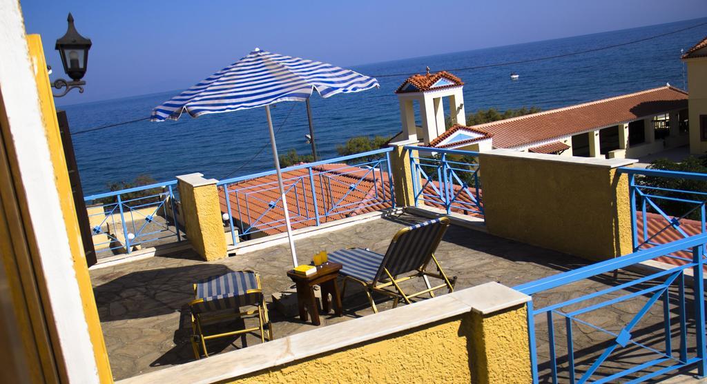 Hesperia Hotel Карловаси Экстерьер фото